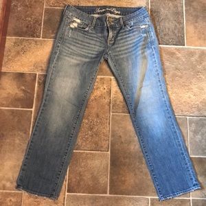 American Eagle outfitter Capris size 6 regular